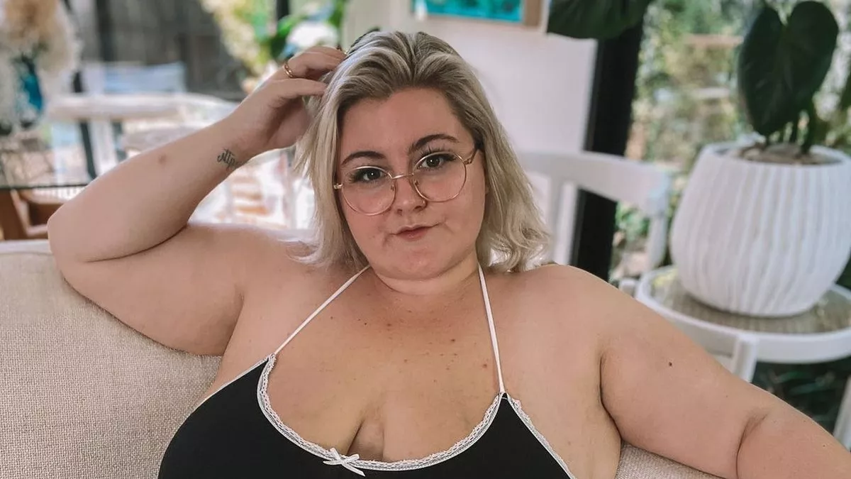 delia love add fat mature huge tits image