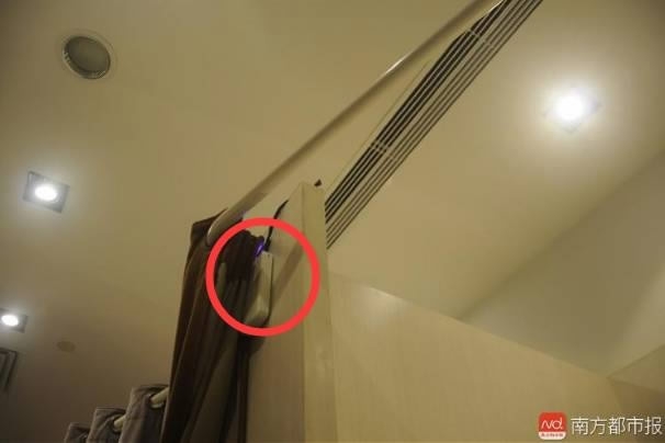 debra neary add changing room spy cam photo