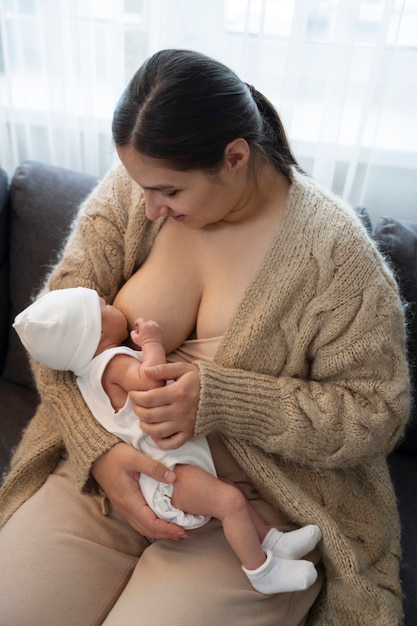 aamir shaheen add big boobs mom and son photo