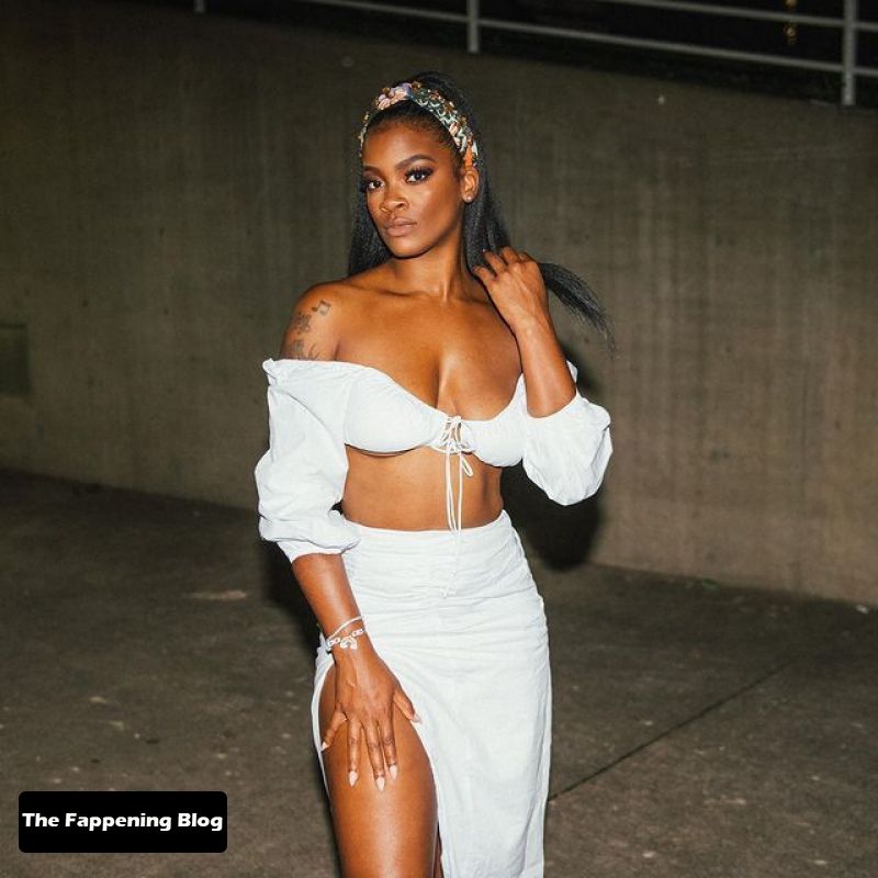 adela lela add ari lennox nude image