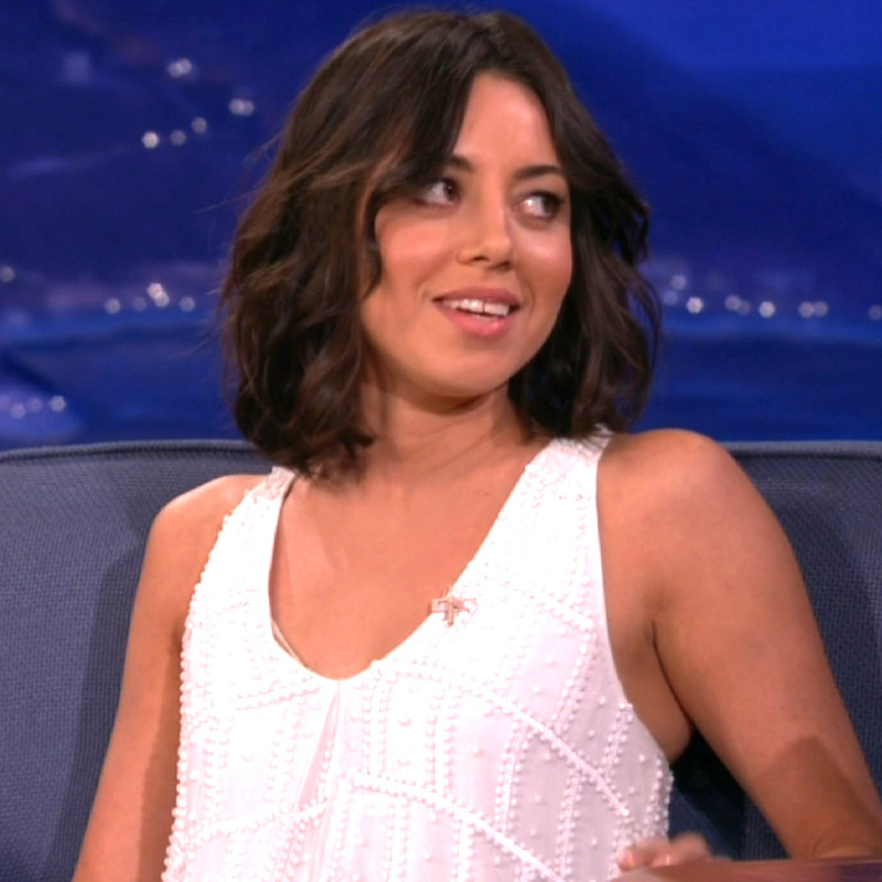 angel j berrios add aubrey plaza masturbates photo