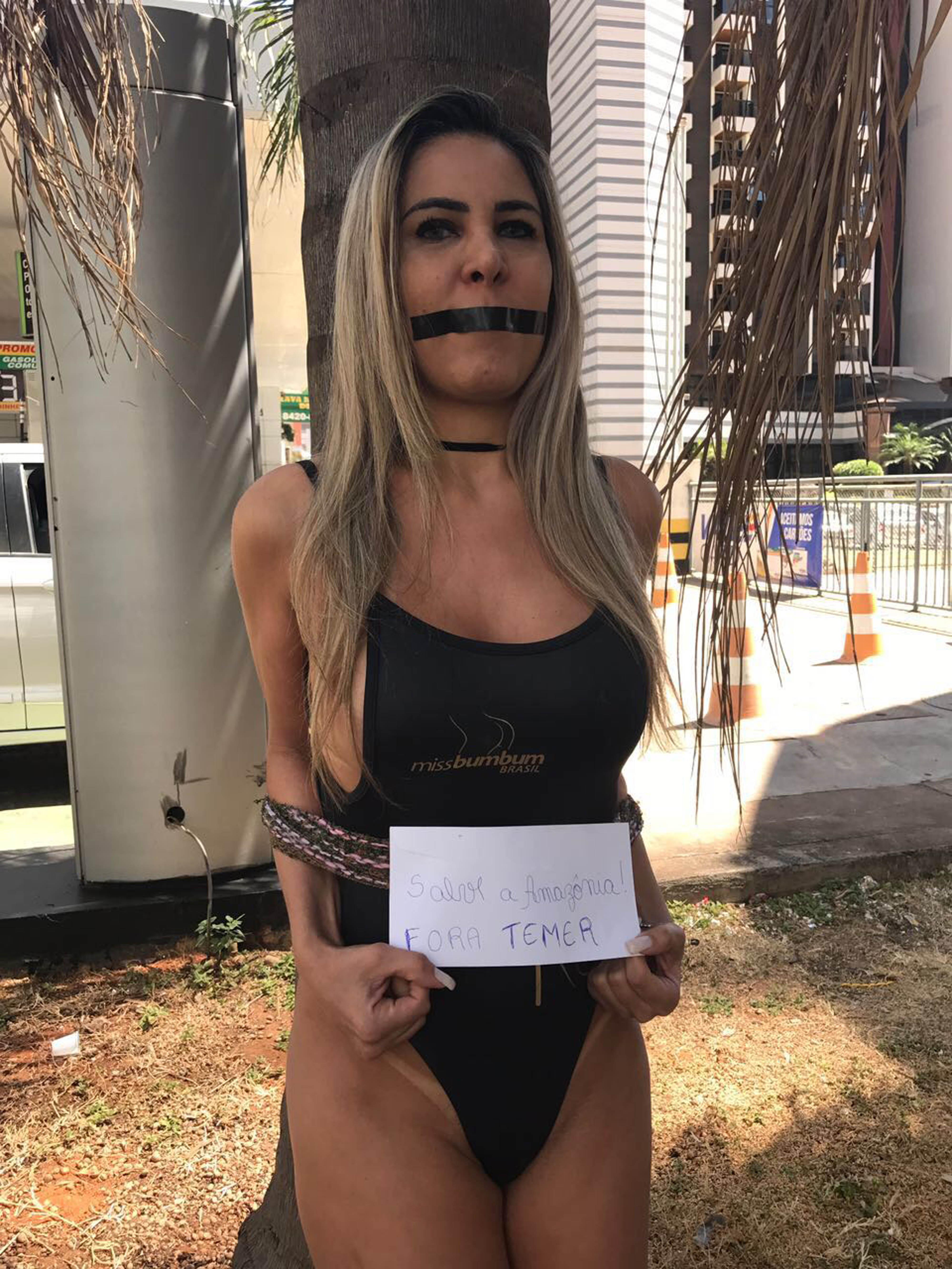 barbara holleman add bound and gagged in bikini image