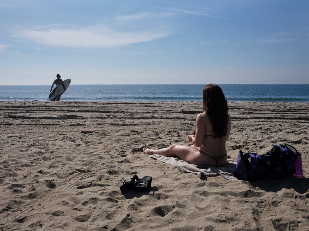 clinton searle add california beach naked photo