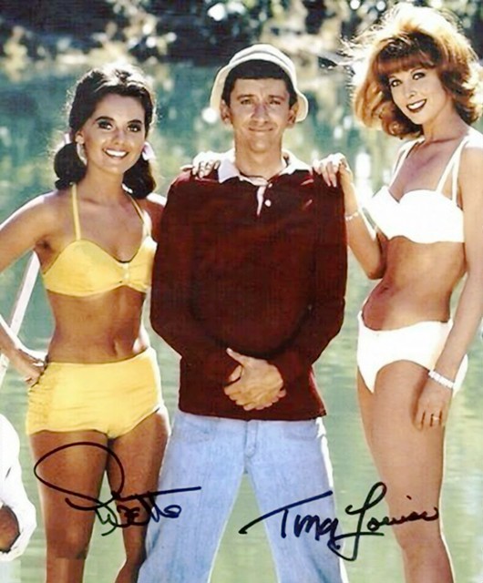 caryn buckley add dawn wells in a bikini photo