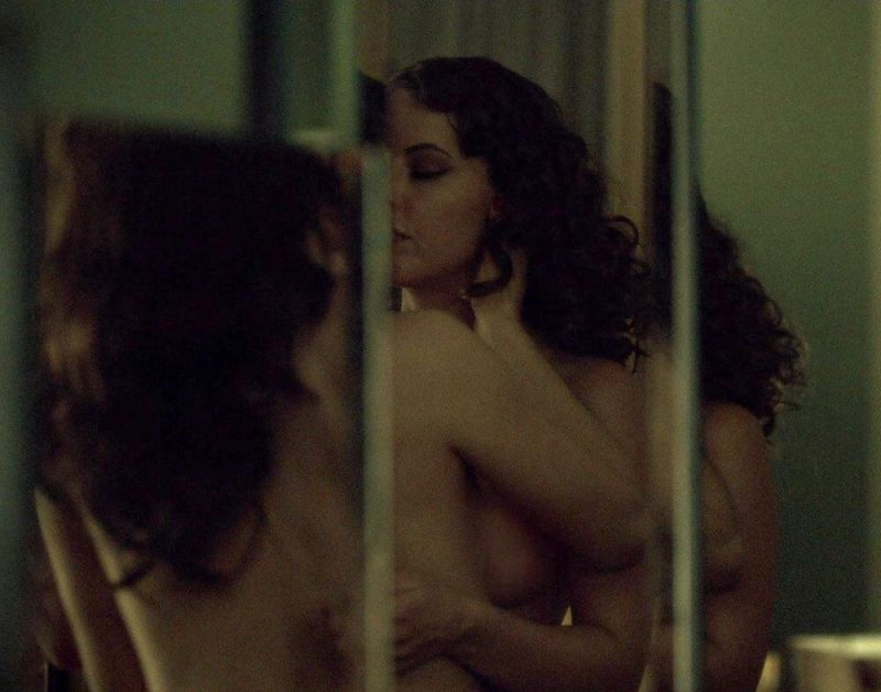 andrea nott add katharine isabelle nude photo