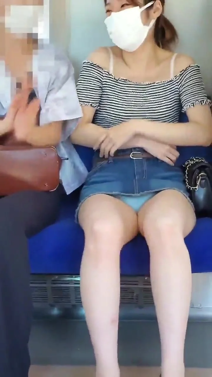 caitlyn tyler add japanese train upskirt photo