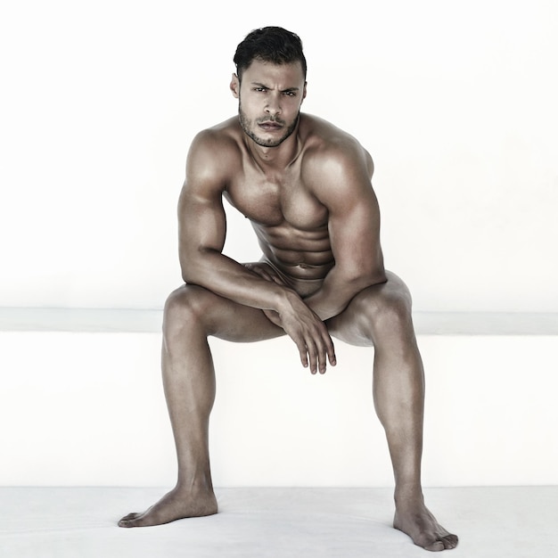 abdulaziz al sultan add naked male exercise photo