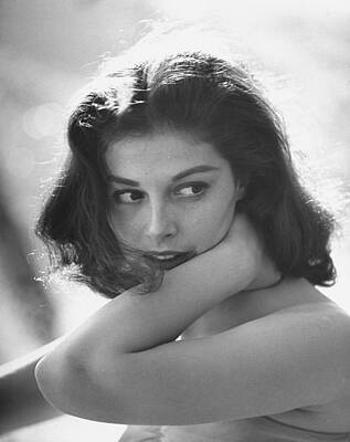 dayron reyes add pier angeli nude photo